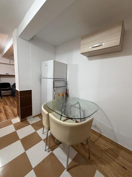 Apartament de închiriat, 3 camere, 80 mp, Zorilor zona UMF