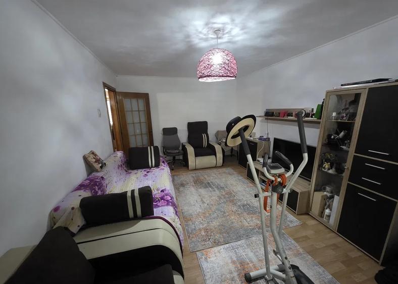 Apartament 3 Camere Gorjului | Decomandat | Metrou Proximitate