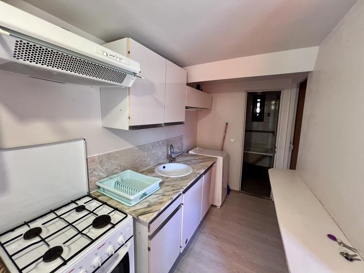 Apartament 2 camere, curte comuna, 50 mp - Zona Iosefin