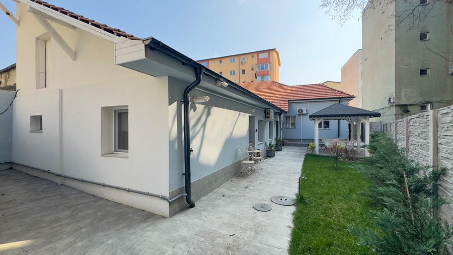 Casa cu 3 Apartamente - Zona Sagului(Shopping City) - 0% COMISION