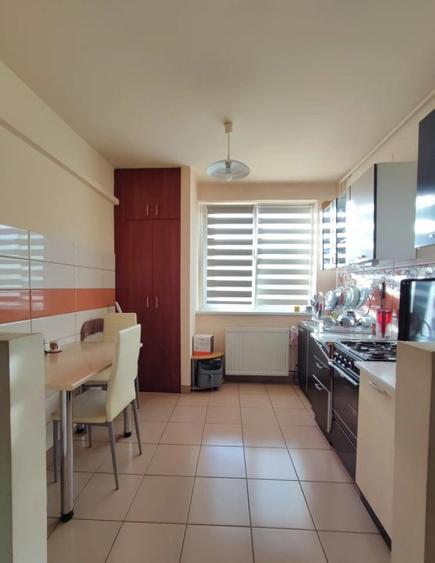 Apartament 2 camere in zona Mercur