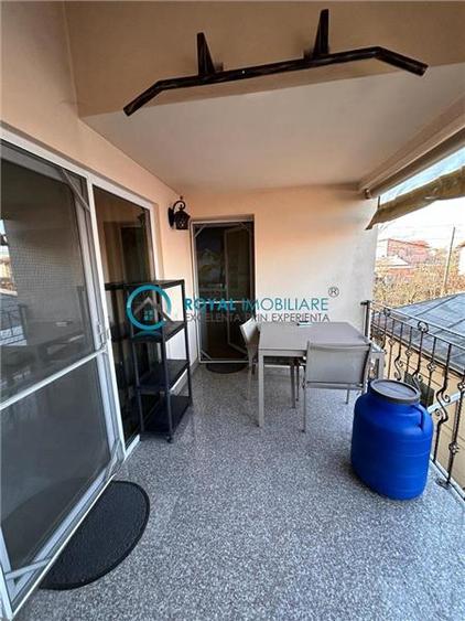 Royal Imobiliare - Vanzare Casa zona Bereasca