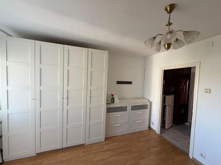 Garsoniera de vanzare - zona Dristor/Kaufland