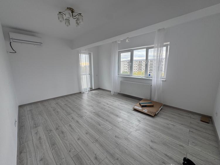 Apartament 3 camere-Metrou Constantin Brâncoveanu