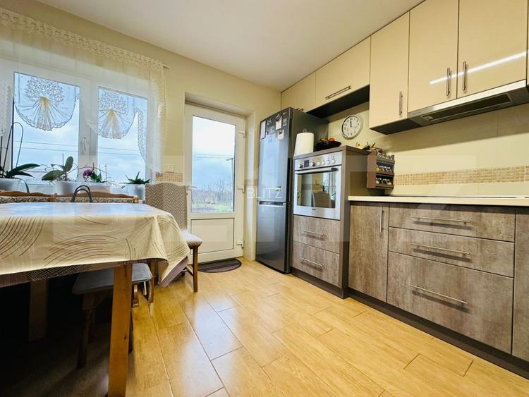 Casă individuală  – Codlea, utilă 240 m², 2 băi & garaj - 2