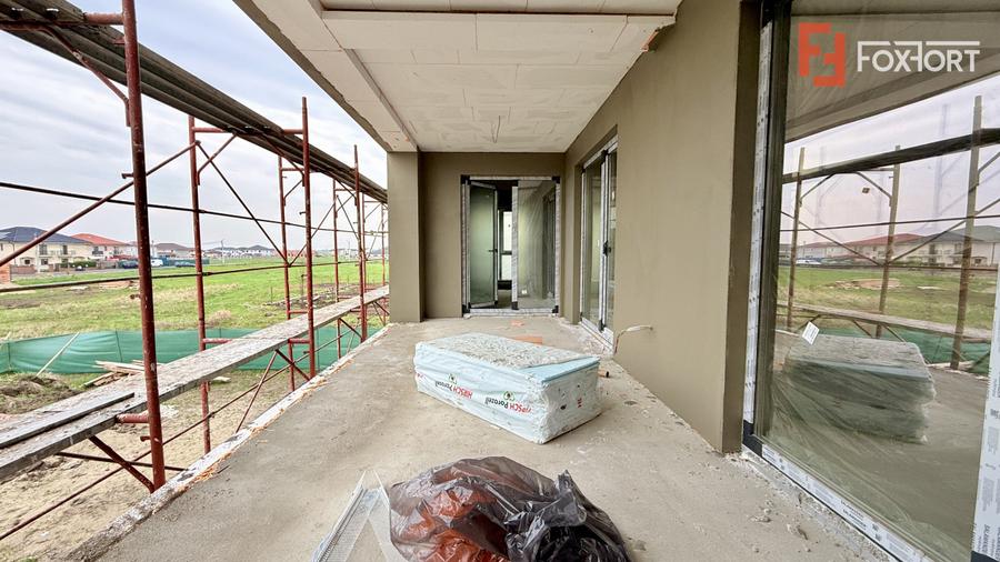 Apartament de vanzare, 3 camere + terasa de 15,62 mp, Drumul Boilor