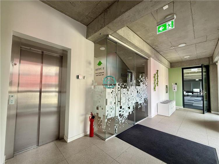 Spatiu de birouri de 235 mp, finisat, la etajul 1 din 4, Ultracentral