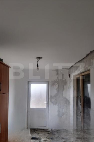 CASAcu ETAJ 178 mp/teren 700 mp proiect HOSTEL BRAZI