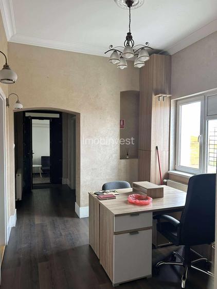 vand central spatiu de  8 plus 3 birouri birouri cu CF separat - 6