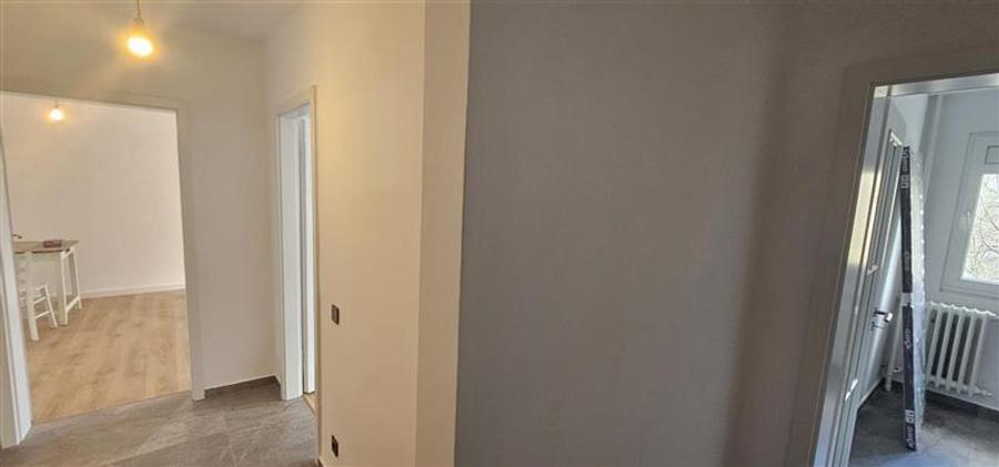 Vanzare apartament 2 camere Renovat Titan-Metrou