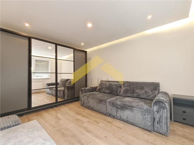 Apartament cu 1 camera de inchiriat zona Atrium Mall