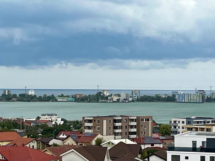 Tomis Plus Palazu Mare Penthouse lux 3 camere 2 terase 438MP vedere lac si mare
