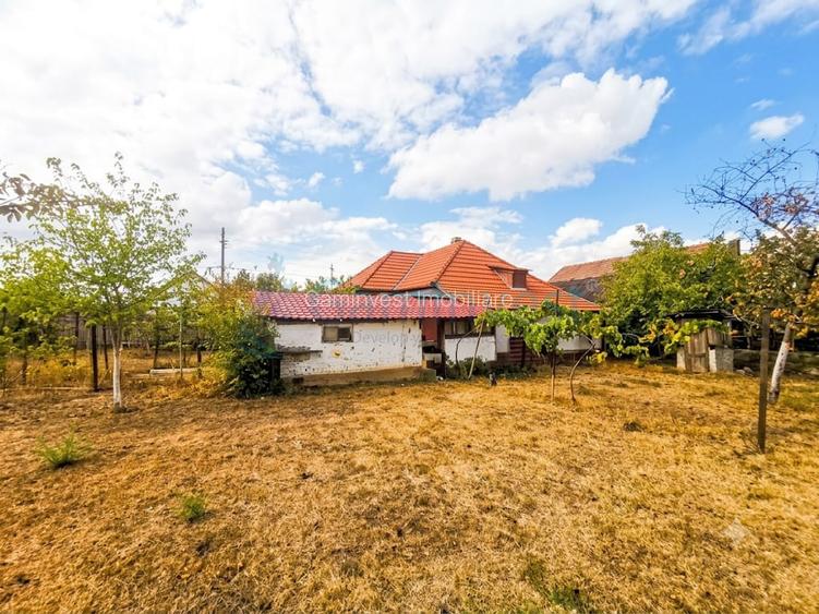 Casă de vânzare cu 3 camere în Tileagd, județul Bihor