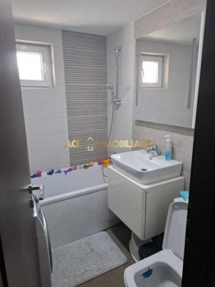 4 Camere de inchiriat | Crangasi | Metrou | Centrala | Parcare |