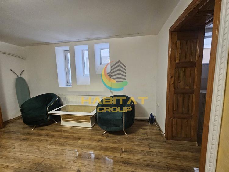 Casa 3 Camere de vanzare Parc Carol, Garaj