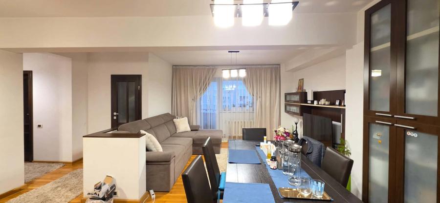 Apartament cu 3 camere de vânzare – Nufărul-AP1554