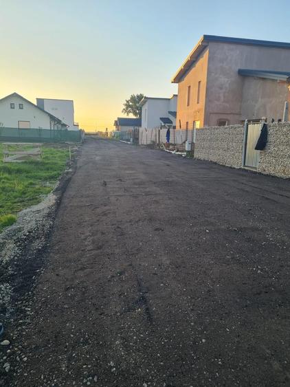 Domnești-Țegheș-teren intravilan 500 mp gaze la proprietate, curent pe strada