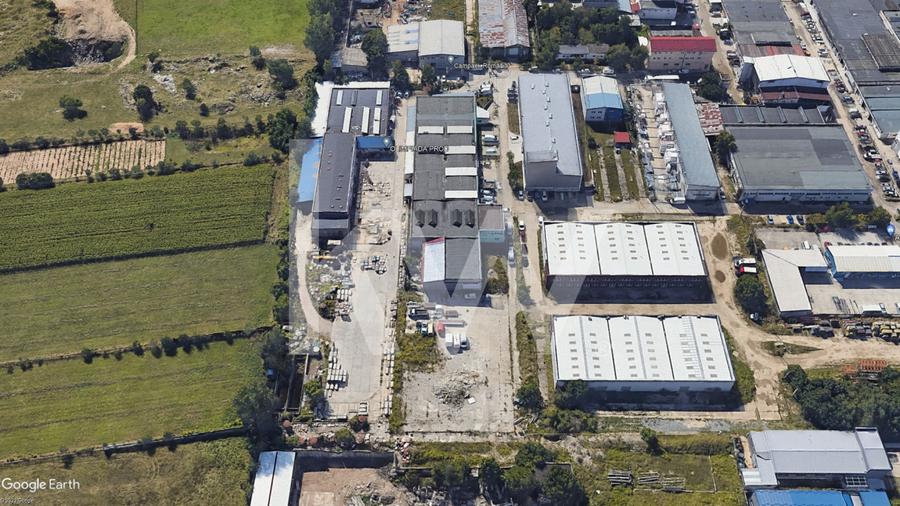 Hala industriala Uzina 2 cu teren betonat de 4500 mp