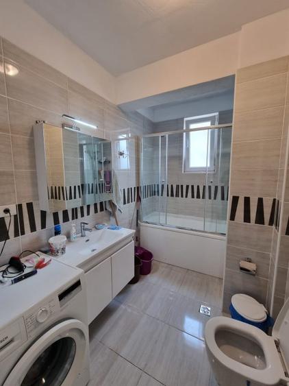 Apartament 3 camere mobilat si utilat complet str Maramures Parc Unirii