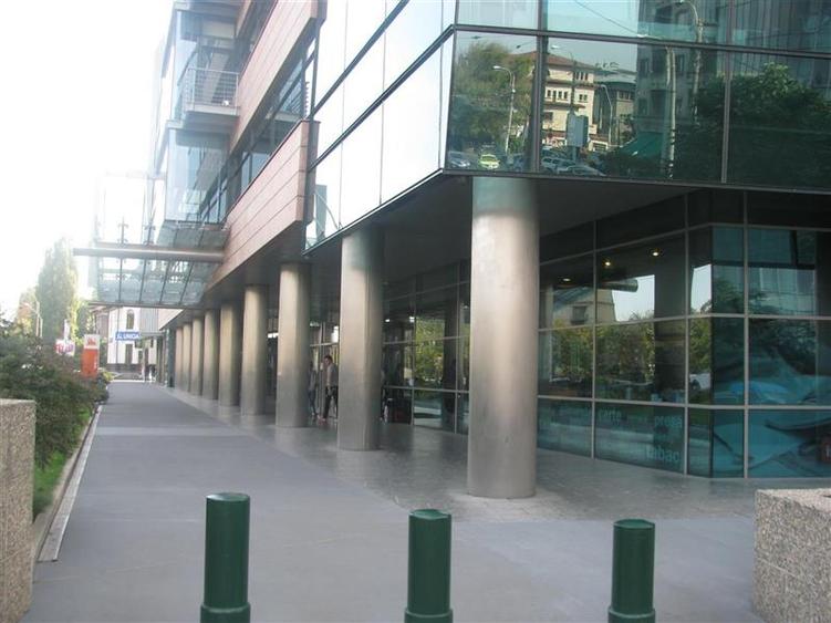 Spatii de birouri in cladirea Opera Center