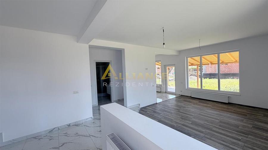 Casa Individuala - 5 camere - 2 bai - 468mp teren