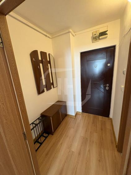 Garsoniera confort 1, recent renovata, aer conditionat, zona Parang
