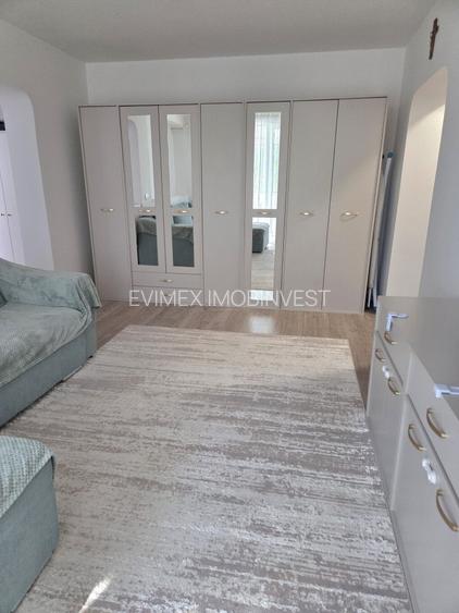 Titan Diham Apartament 3 camere renovat centrala proprie - 2