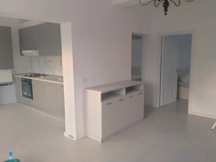 Apartament cu 2 camera, LOC PARCARE INCLUS IN PRET- zona Pala Verde