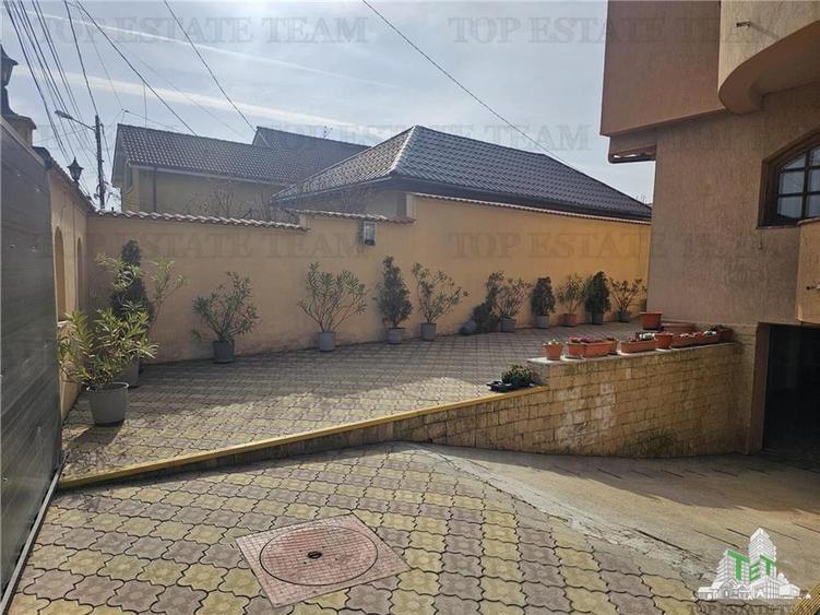Casa 7 camere, foarte frumoasa si spatioasa - zona Km 4- 5, Constanta