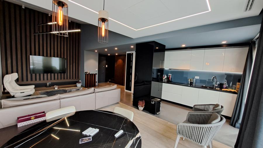APARTAMENT 4 CAMERE CU SCARA INTERIOARA TIP LOFT -ULTRA LUX