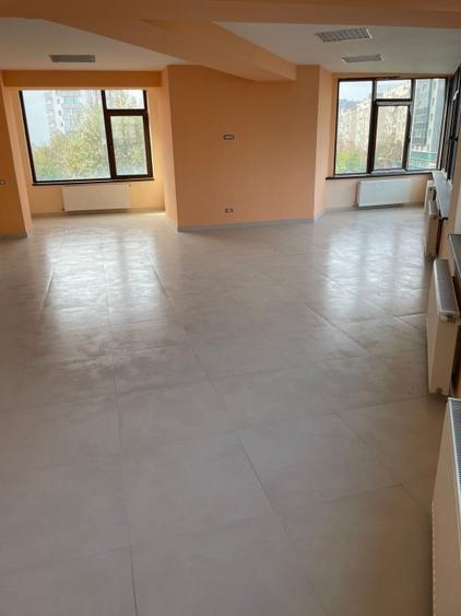 Spatiu de birouri Posta Vitan - Casa de Pensii