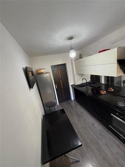 Apartament 2 camere decomandat Stefan cel Mare
