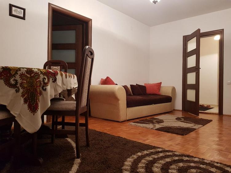 Inchiriez ap 3 camere in CENTRU - Pta Mihai Viteazul