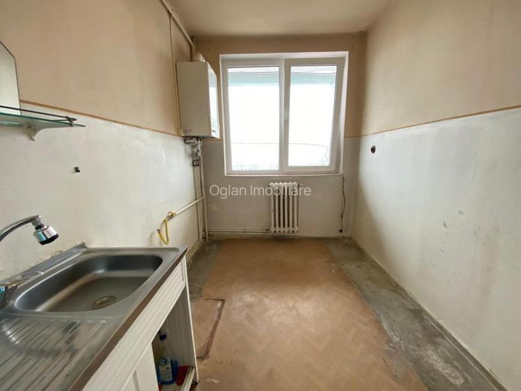 Apartament 2 camere, etaj intermediar, zona Rahovei  0% Comision - 5