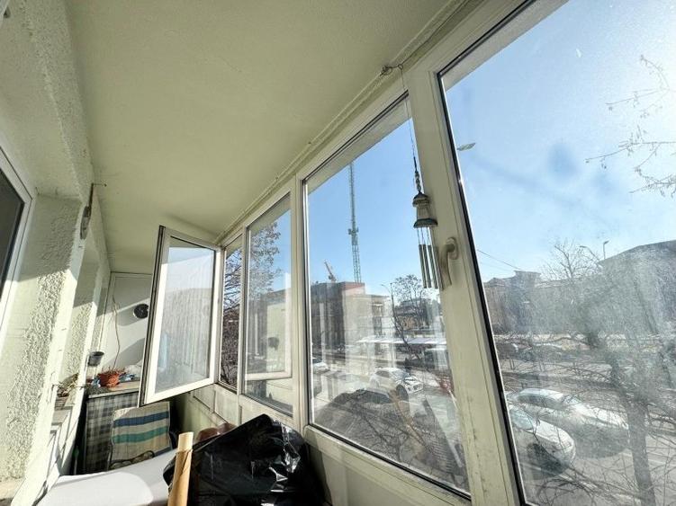 Apartament 3 camere, etaj 1, metrou Victoriei
