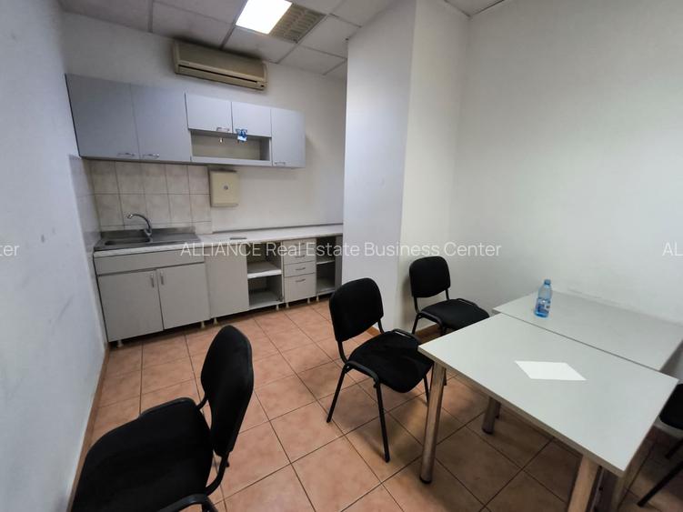 CENTRU - Bdul Tomis spatiu comercial cu vitrina stradala! - 12
