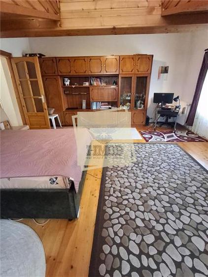 Apartament la casa 78 mpu pivnita| curte si parcare zona centrala