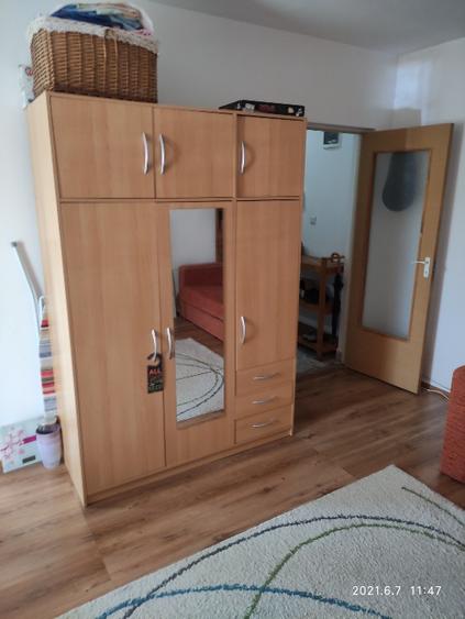 Inchiriez apartament cu o camera in cartierul Manastur str.Balea