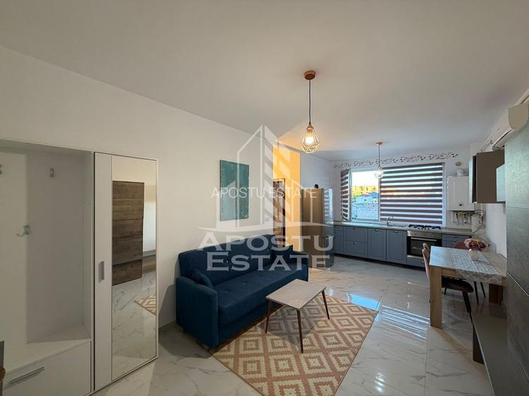 Apartament 2 camere de vanzare, parter, loc de parcare in CF, Giroc