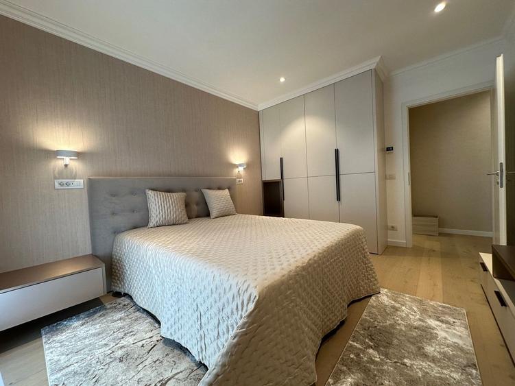 Apartament 3 camere -ISHO