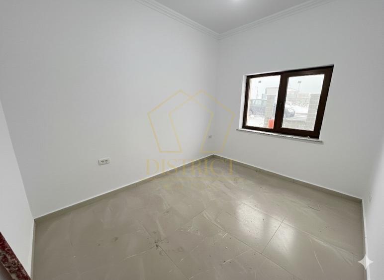 Duplex cu 5 camere, bucatarie inchisa, la cheie | Giarmata