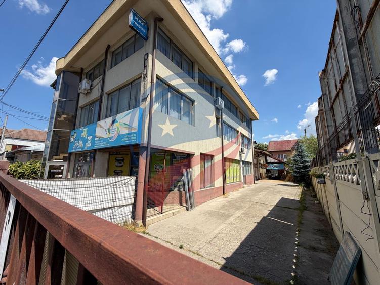 SPATIU BIROURI , COMERCIAL, CLINICA 700MP CU PARCARE