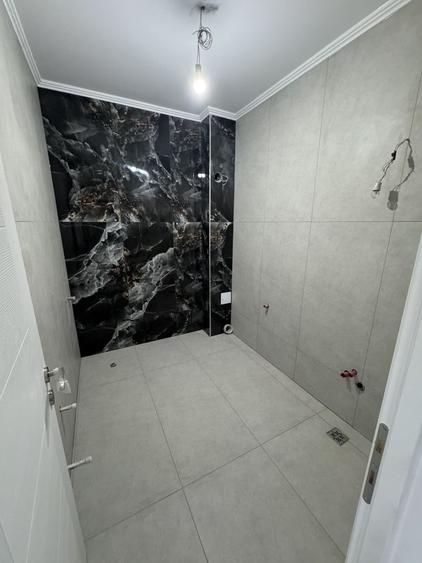Oportunitate! Apartament 3 camere decomandat - Kamsas - cu parcare privata