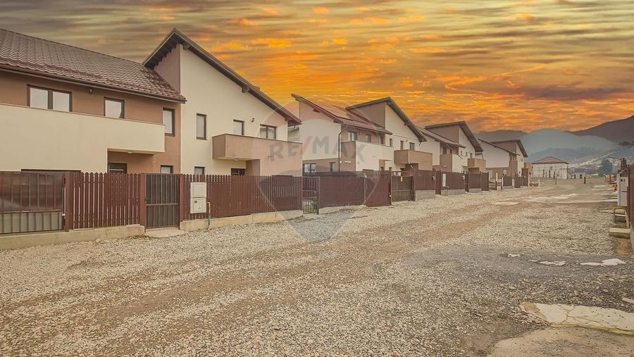 Casă tip Duplex, Sacele - zona Baciu