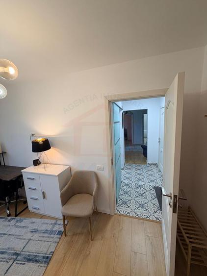 APARTAMENT CU 3 CAMERE DE ÎNCHIRIAT | ȚIGLINA 1