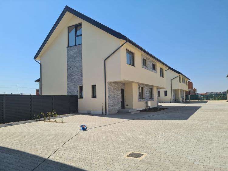 Otopeni-Casa 4 camere, spatioasa.Proiect rezidential central, finalizat. Doar 2!
