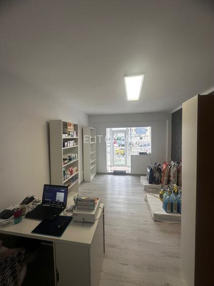 Spatiu comercial, 3 camere, decomandat,  zona Alexandru cel Bun - 2