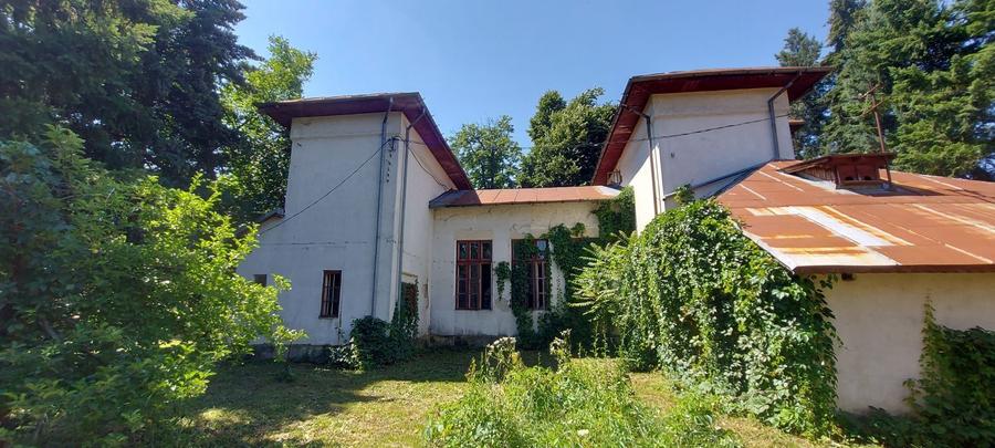 Unic pe piata | Spatiu birouri si industrial Titu | 4980 mp teren