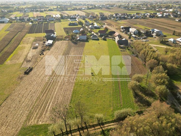 Casă bătrânească cu 5.062 mp teren