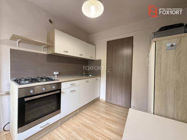 Apartament cu 2 camere, 57 mp de vanzare in zona Bucovina - 2